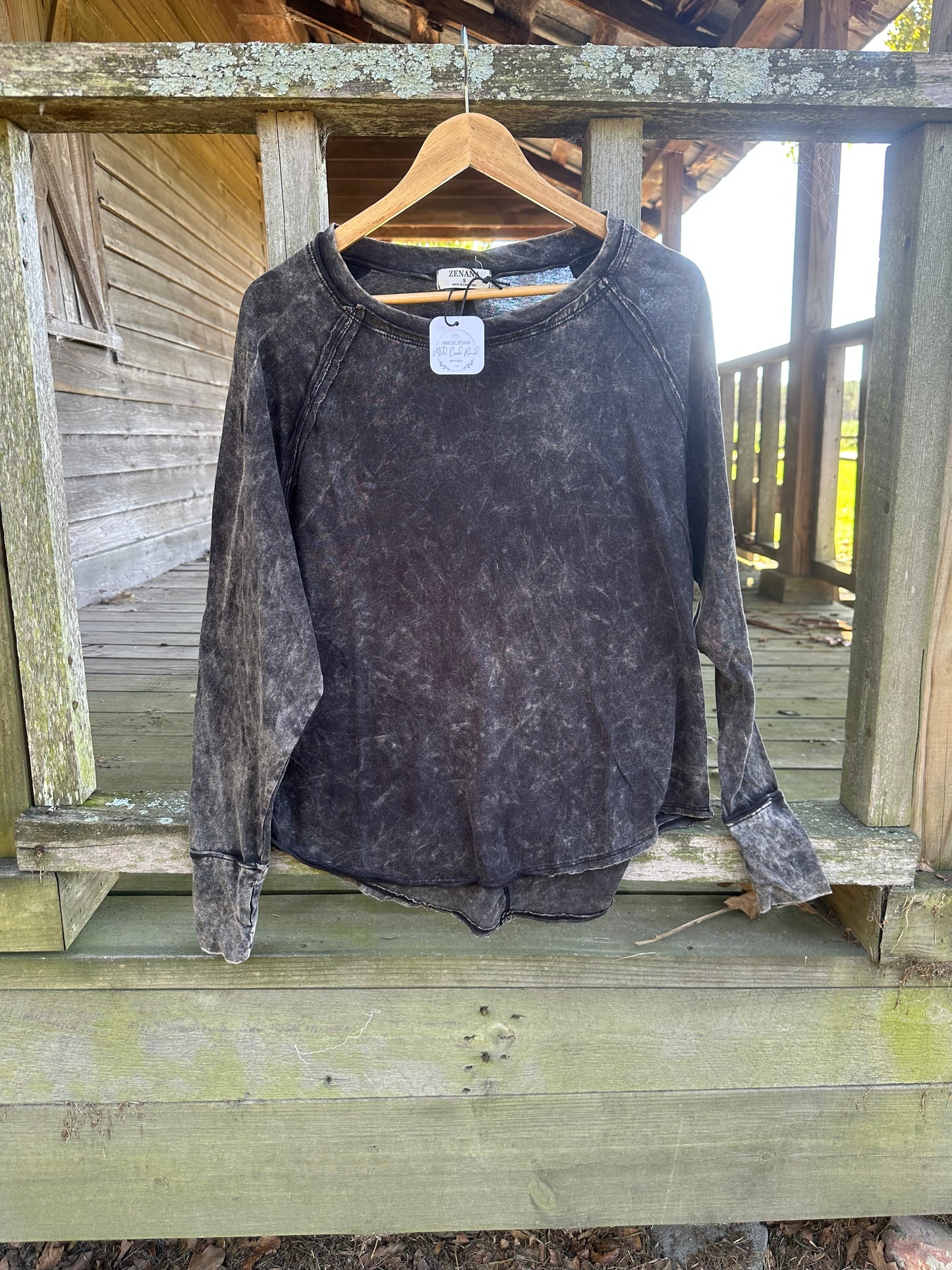 Washed Thumb Hole Cuffs Scoop-Neck Long Sleeve Top