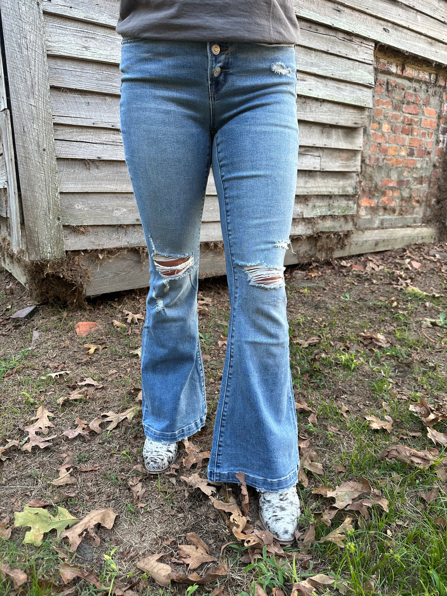 Mid Rise Distressed Button Fly Flare Jeans 1761LM