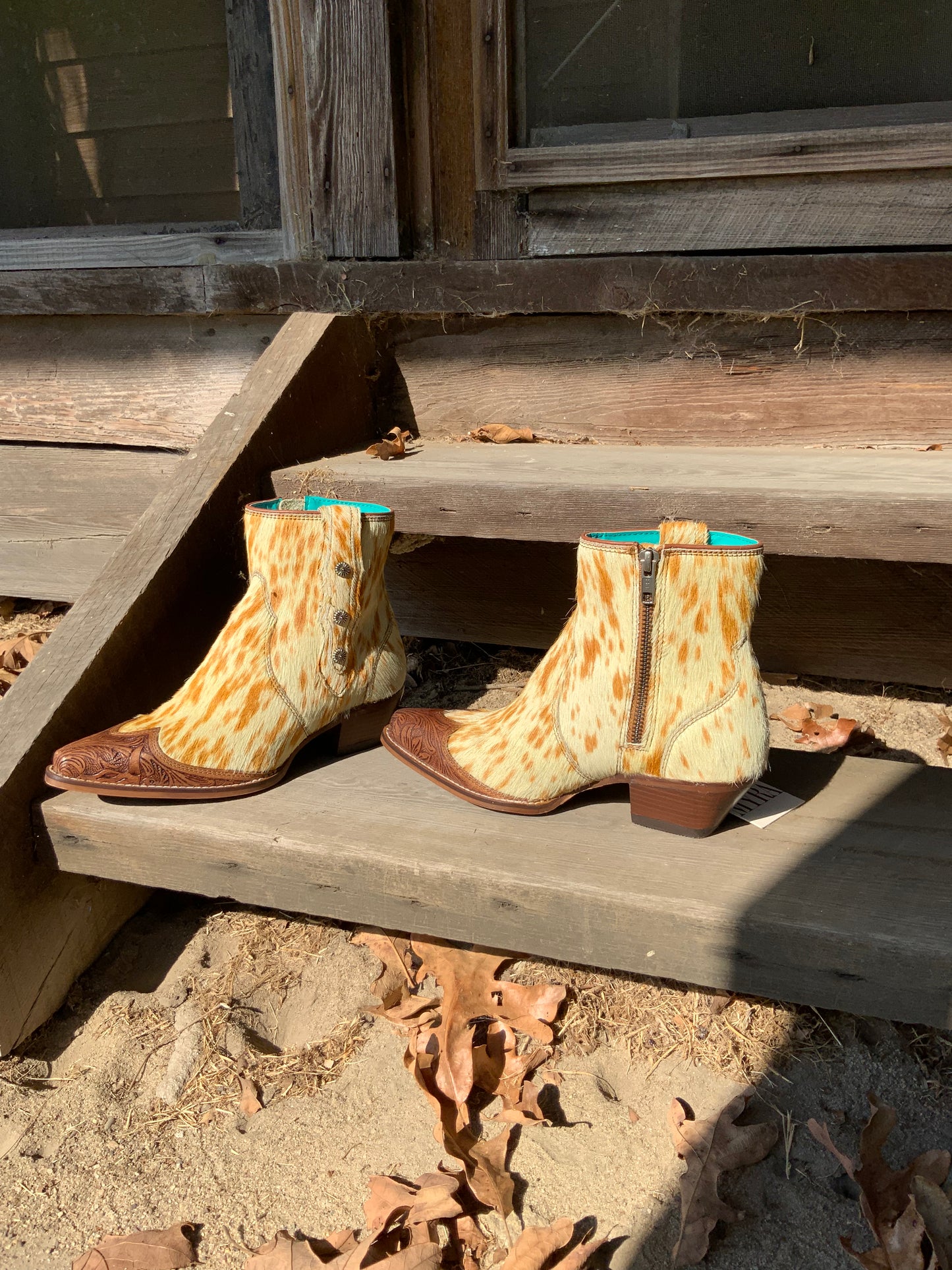 Westro Western Hand Tooled Booties