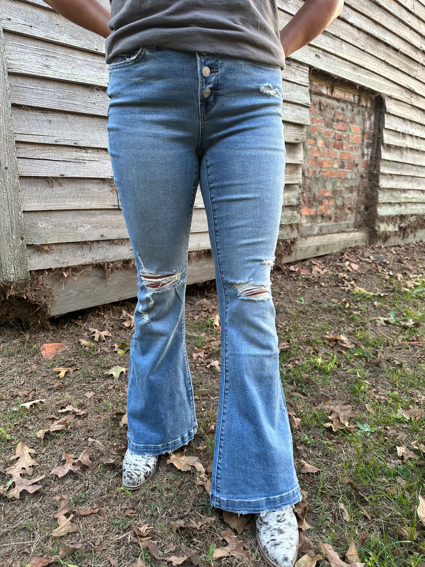 Mid Rise Distressed Button Fly Flare Jeans 1761LM