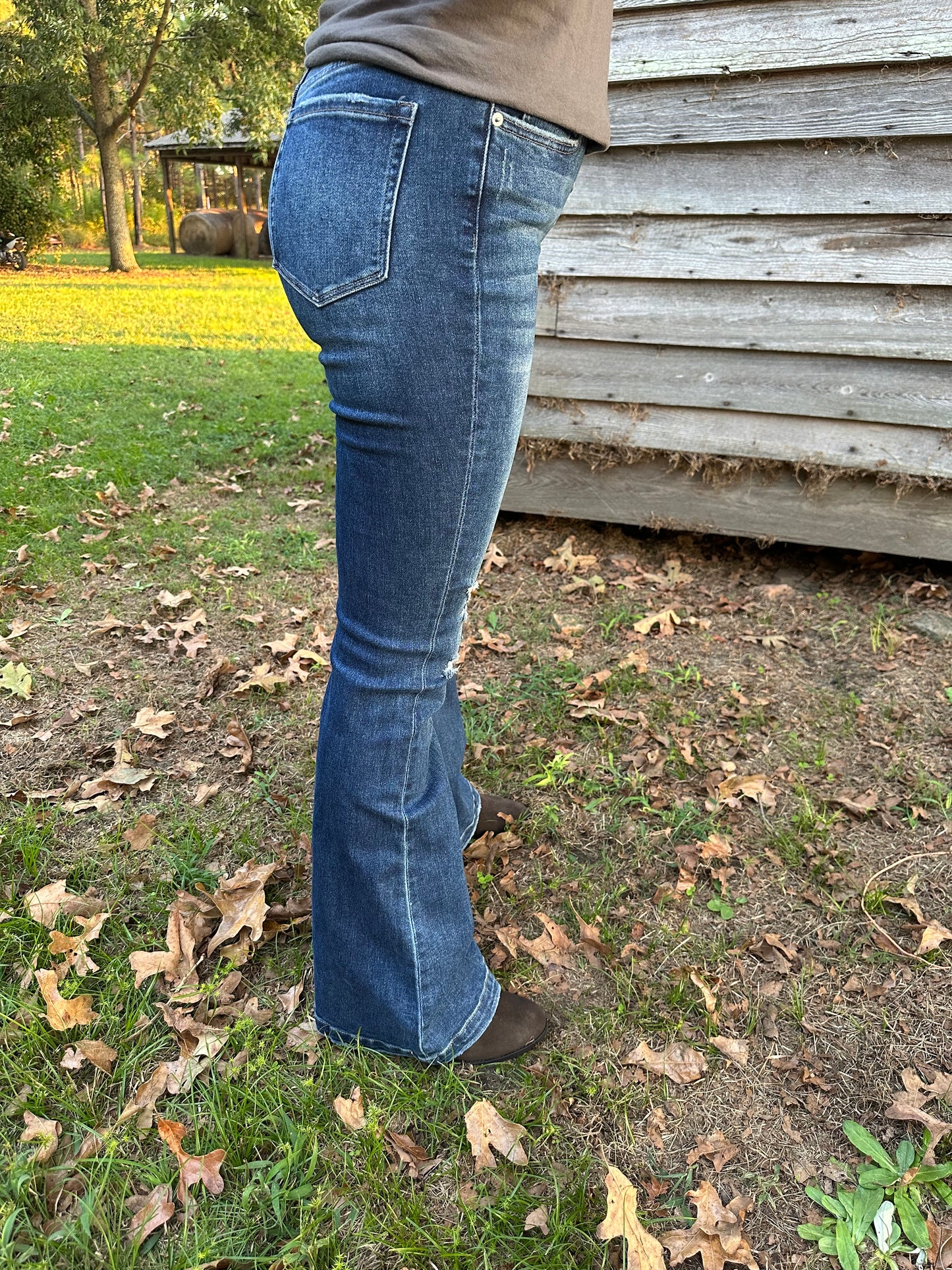 Mid Rise Distressed Button Fly Flare Jeans 1761DM