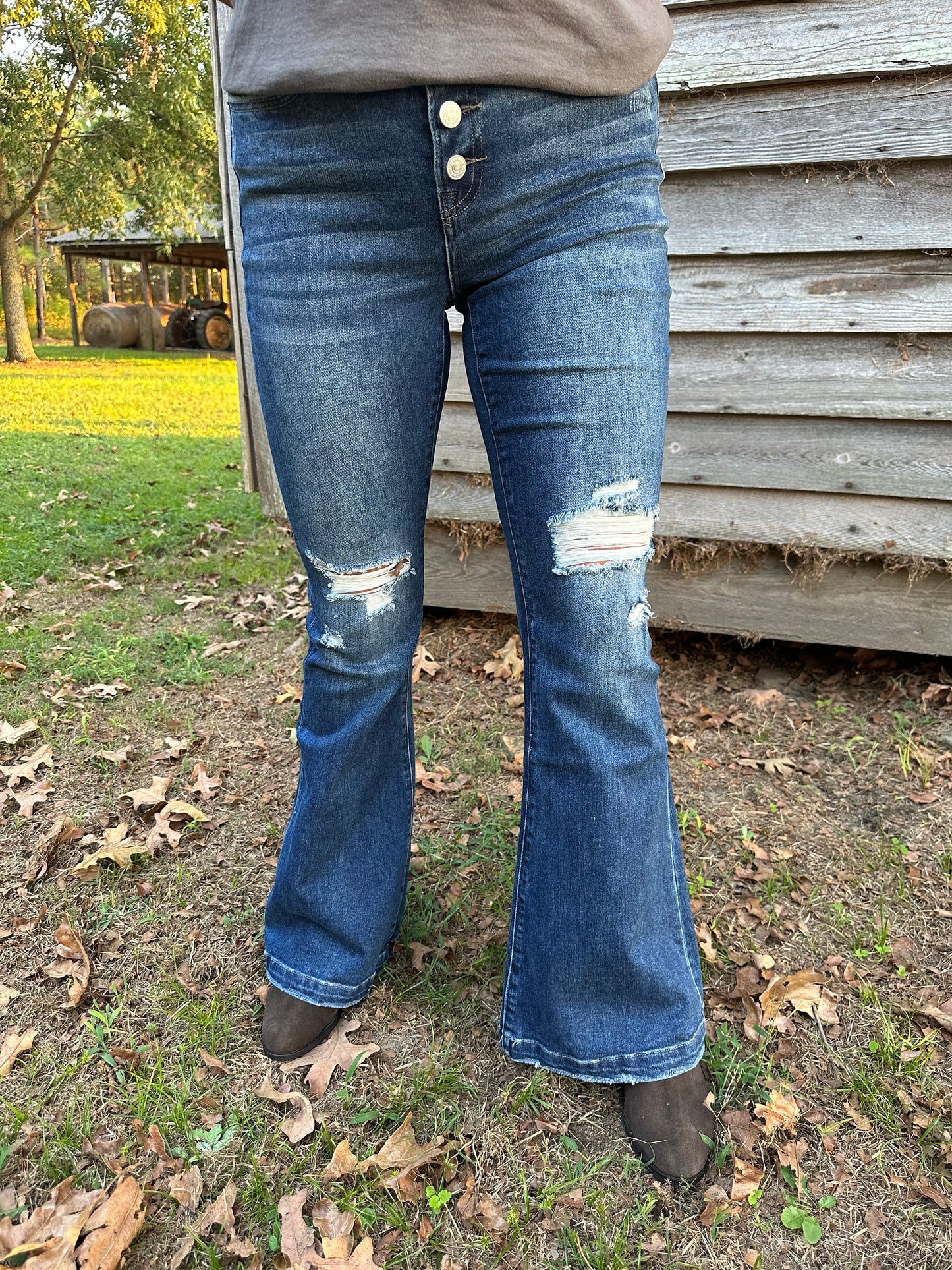Mid Rise Distressed Button Fly Flare Jeans 1761DM