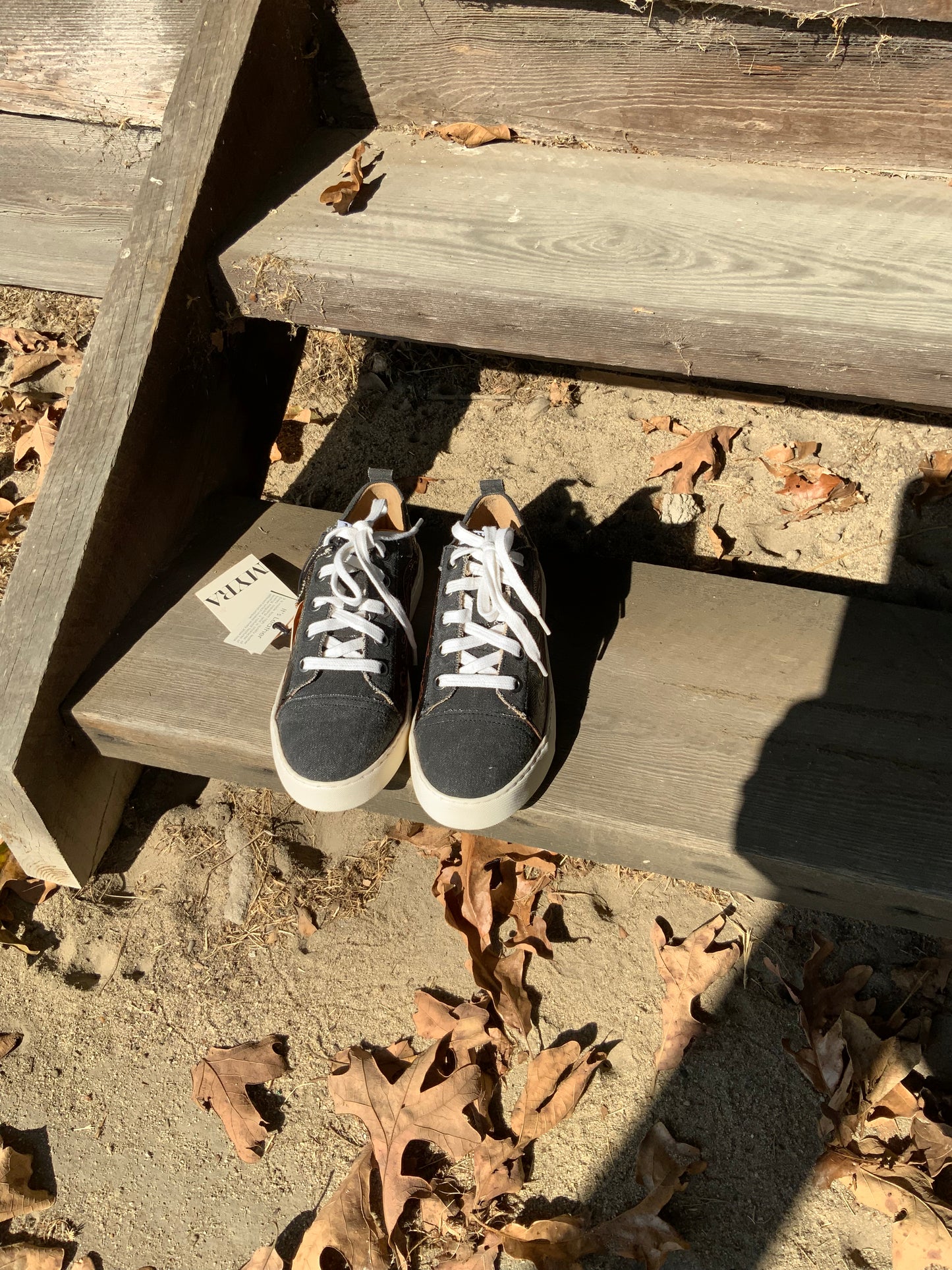 Women Limited Edition Handtooling Sneaker